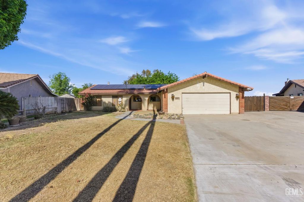 8801 Sorrel Street, Bakersfield, CA 93307