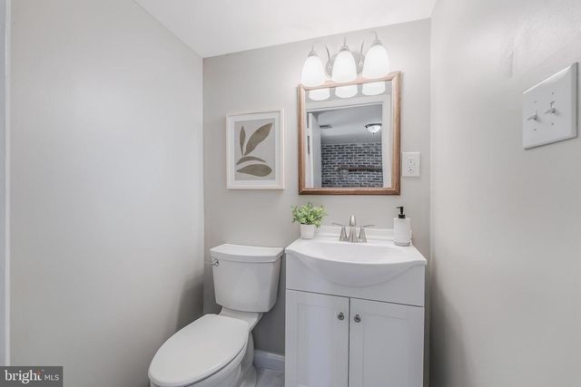 13822 ROCKFORD CT, Woodbridge, VA 22193