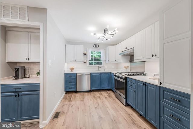 13822 ROCKFORD CT, Woodbridge, VA 22193