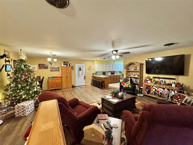 6989 W FM 922, Era, TX 76238