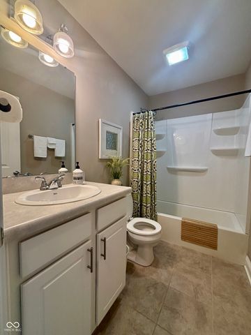 809 N Rural Street, Indianapolis, IN 46201