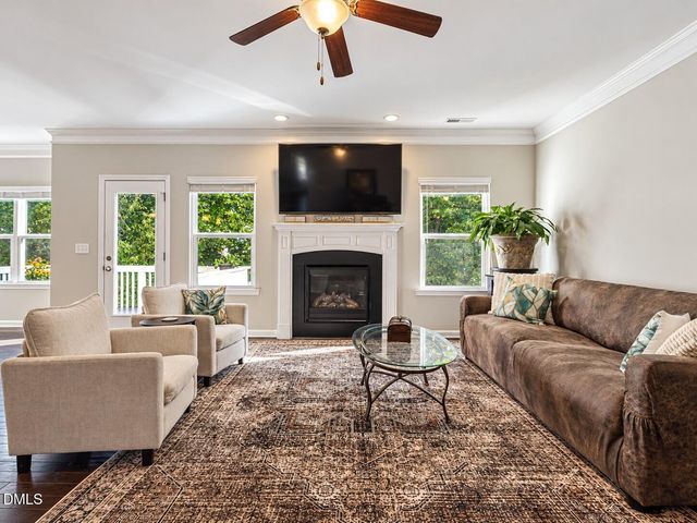 64 Creststone Court, Clayton, NC 27527