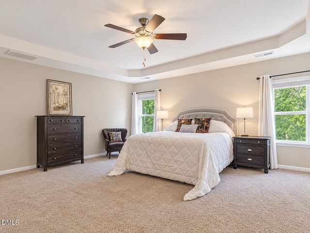 64 Creststone Court, Clayton, NC 27527