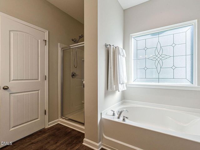 64 Creststone Court, Clayton, NC 27527