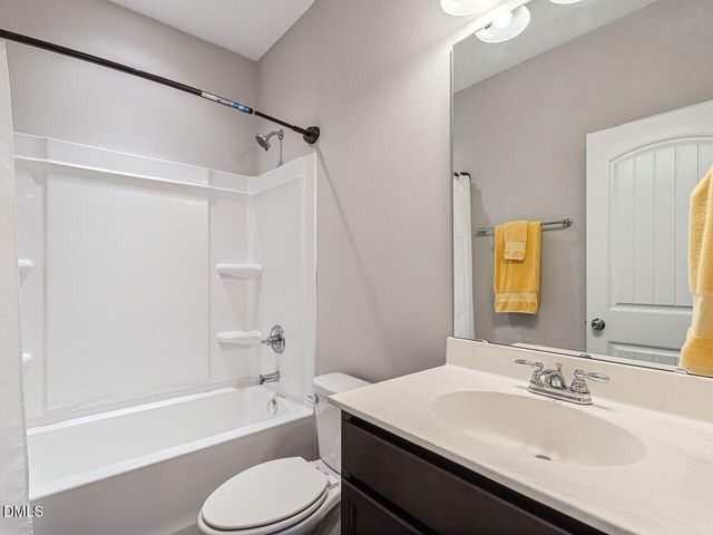 64 Creststone Court, Clayton, NC 27527