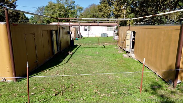 107 Spring Street, Spavinaw, OK 74366