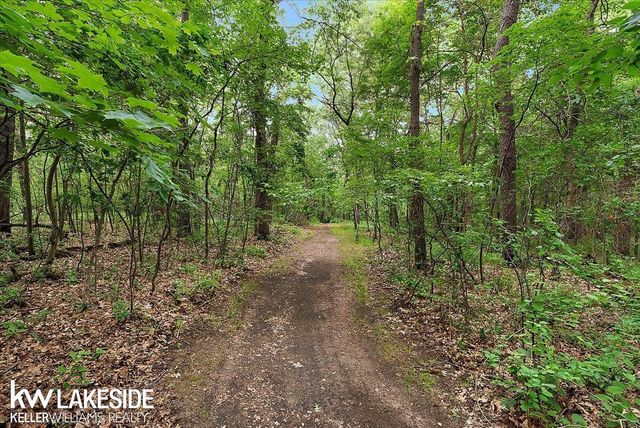 1455 Oak Ridge Road, Oxford, MI 48371