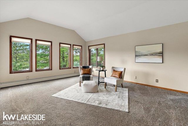 1455 Oak Ridge Road, Oxford, MI 48371