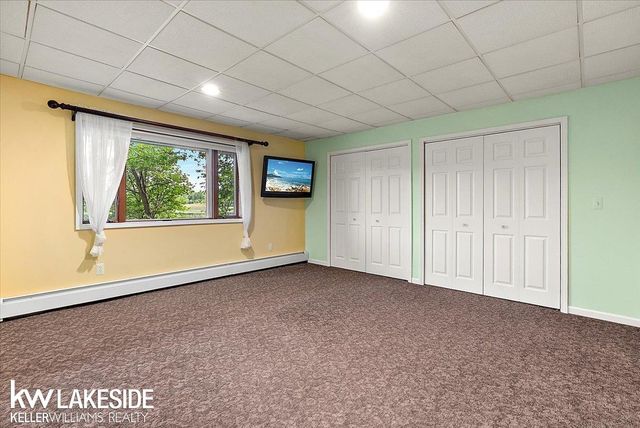 1455 Oak Ridge Road, Oxford, MI 48371