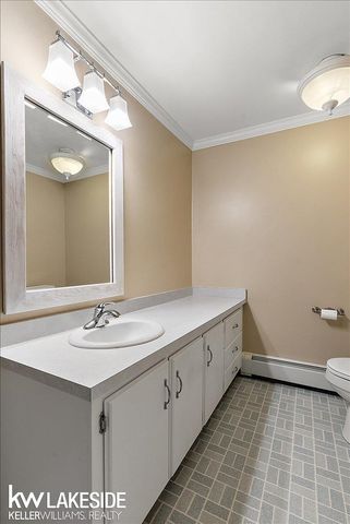 1455 Oak Ridge Road, Oxford, MI 48371