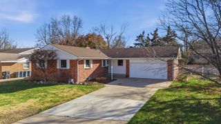 1330 N Emerson Ave, Wichita, KS 67212