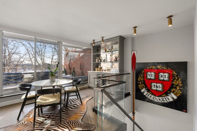 975 Memorial Drive 211, Cambridge, MA 02138