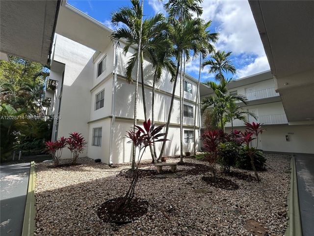 4205 N University Drive 112, Sunrise, FL 33351