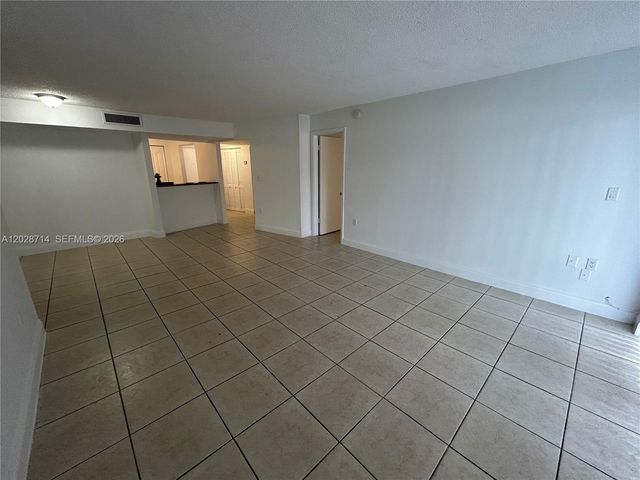 4205 N University Drive 112, Sunrise, FL 33351