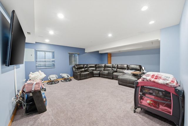 18510 BELLAGIO Circle 18510, Tinley Park, IL 60477