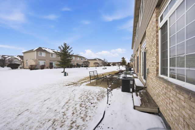 18510 BELLAGIO Circle 18510, Tinley Park, IL 60477