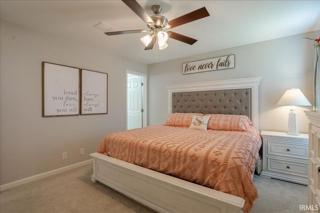 1852 Sandal Way, Newburgh, IN 47630