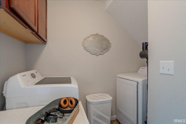 1852 Sandal Way, Newburgh, IN 47630