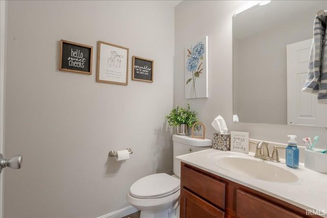 1852 Sandal Way, Newburgh, IN 47630
