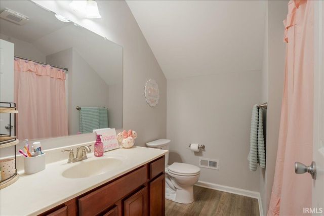 1852 Sandal Way, Newburgh, IN 47630