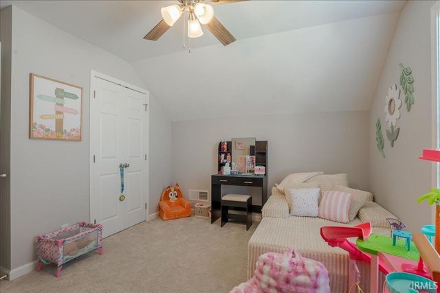 1852 Sandal Way, Newburgh, IN 47630