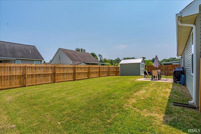 1852 Sandal Way, Newburgh, IN 47630