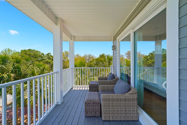88 Tarpon Street, Destin, FL 32541