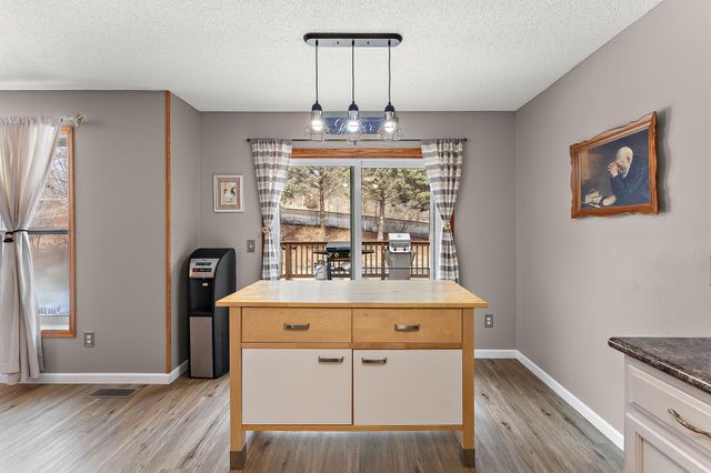 7040 71st Street S, Cottage Grove, MN 55016