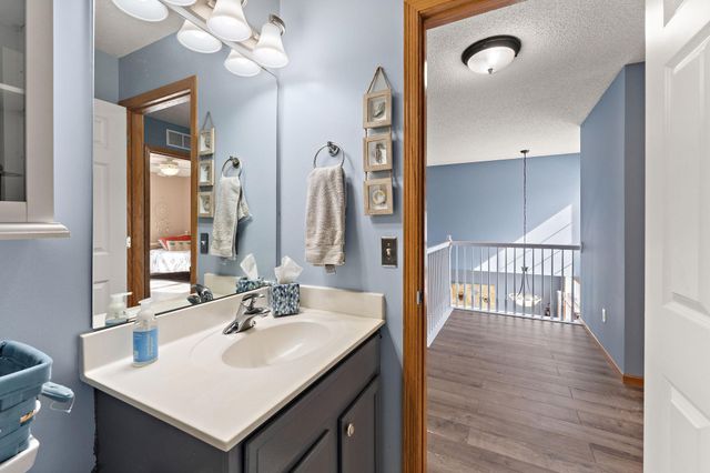 7040 71st Street S, Cottage Grove, MN 55016