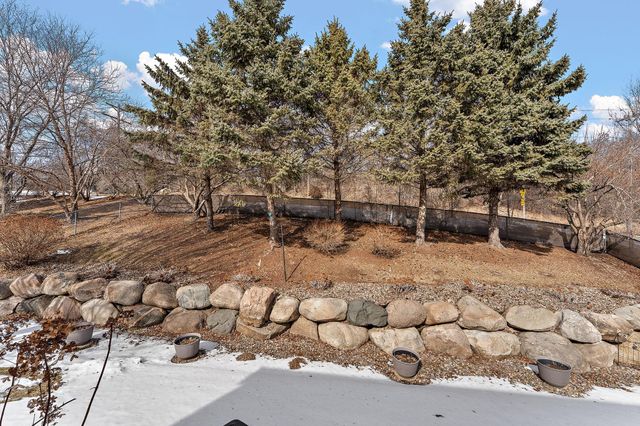 7040 71st Street S, Cottage Grove, MN 55016