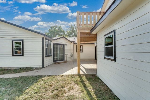 4600 S Laura St, Wichita, KS 67216