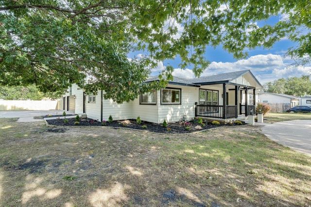 4600 S Laura St, Wichita, KS 67216