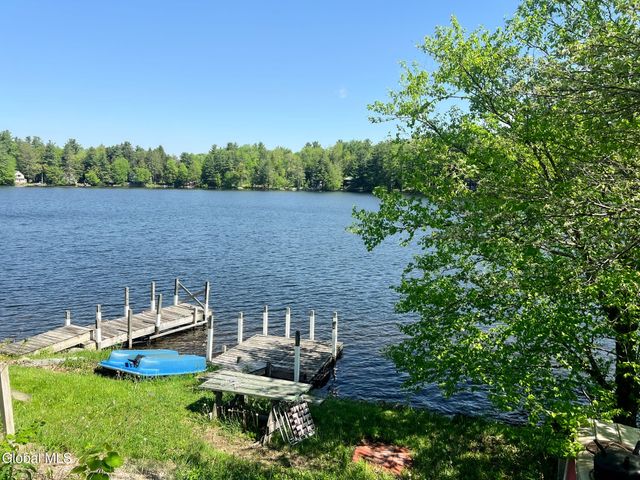 204 Mountain Lake South Shore Road, Gloversville, NY 12078
