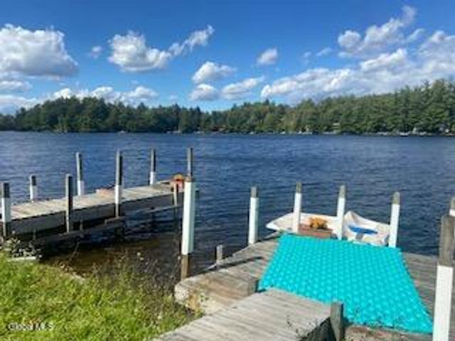 204 Mountain Lake South Shore Road, Gloversville, NY 12078
