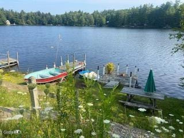 204 Mountain Lake South Shore Road, Gloversville, NY 12078