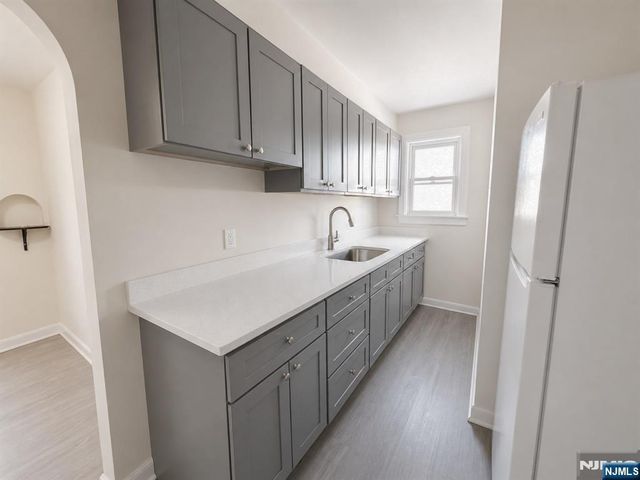 270 Pacific Street 3, Paterson, NJ 07503