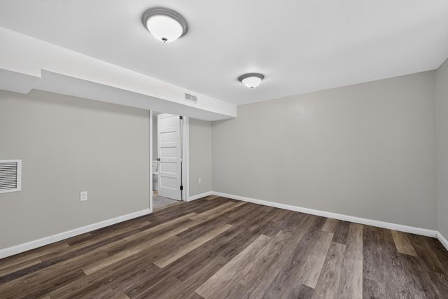 3 LOTHIAN PL, Philadelphia, PA 19128