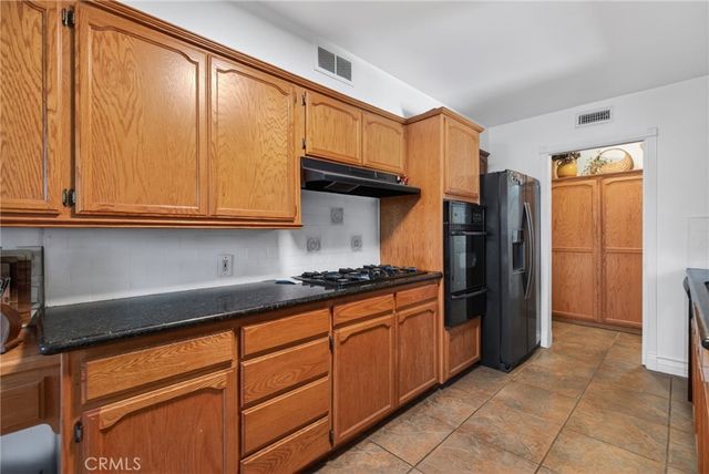 4194 Euclid Court, Riverside, CA 92504