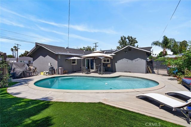 4194 Euclid Court, Riverside, CA 92504