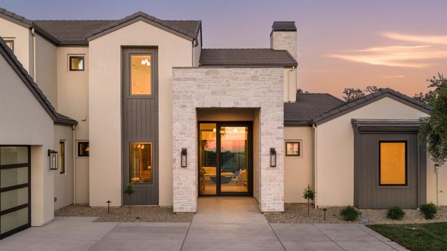 4911 Greyson Creek Dr, El Dorado Hills, CA 95762