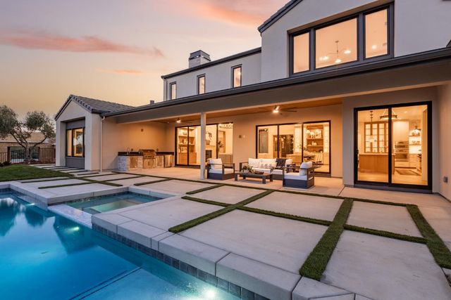 4911 Greyson Creek Dr, El Dorado Hills, CA 95762