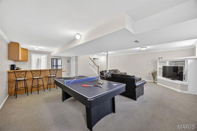 323 Oakleigh Woods Drive, Ballwin, MO 63011