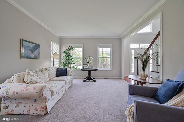 85 MARSHALL DR, Egg Harbor Township, NJ 08234