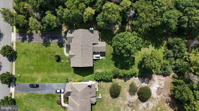 85 MARSHALL DR, Egg Harbor Township, NJ 08234