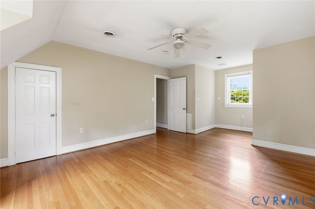 430 Greenwood Dr, Petersburg, VA 23805