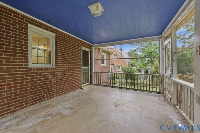 430 Greenwood Dr, Petersburg, VA 23805