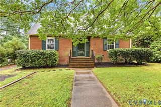 430 Greenwood Dr, Petersburg, VA 23805