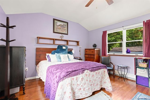 9 Starview Avenue, Putnam Valley, NY 10579