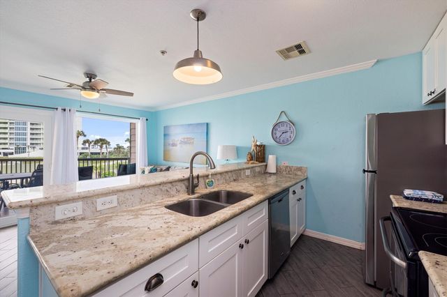 9520 Seawall Boulevard 152, Galveston, TX 77554