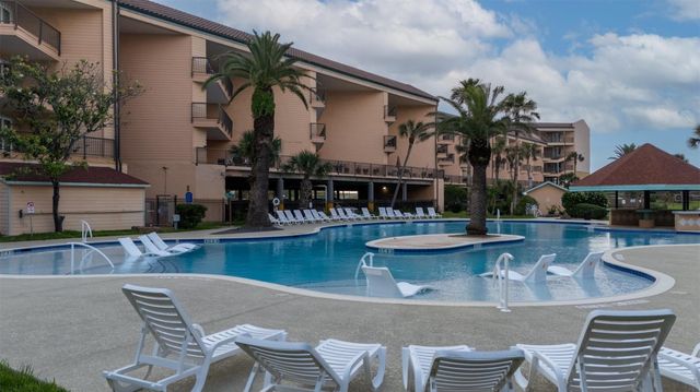9520 Seawall Boulevard 152, Galveston, TX 77554